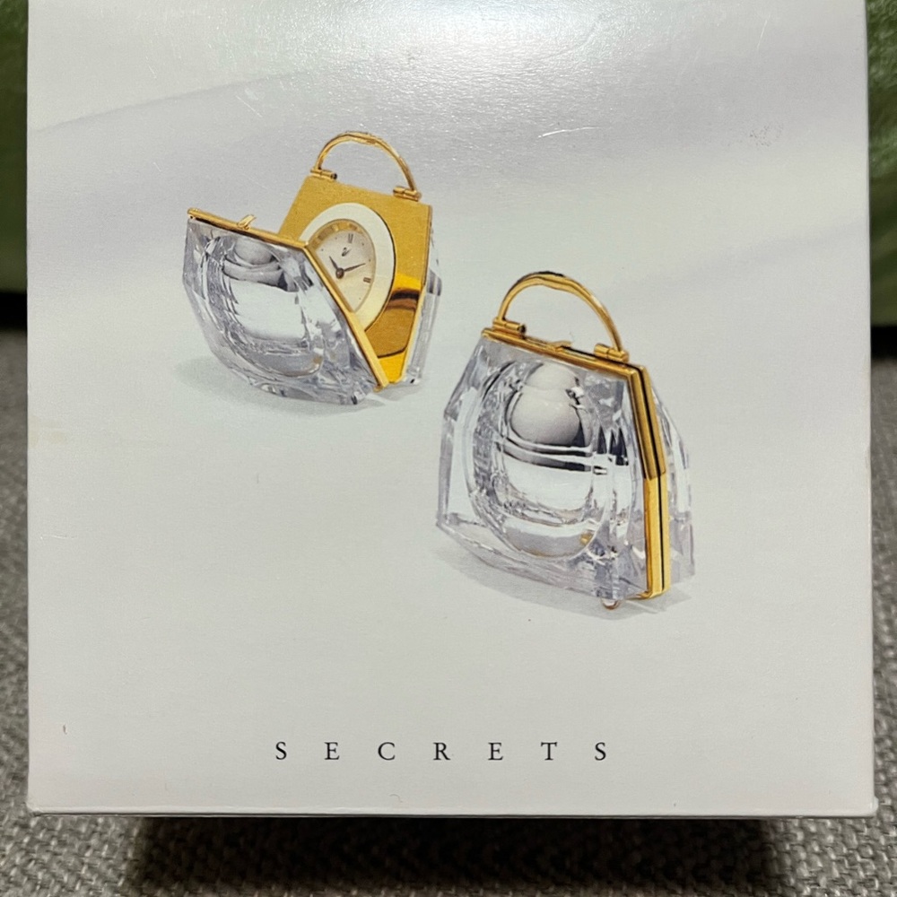 Gold and Silver Crystal Clock